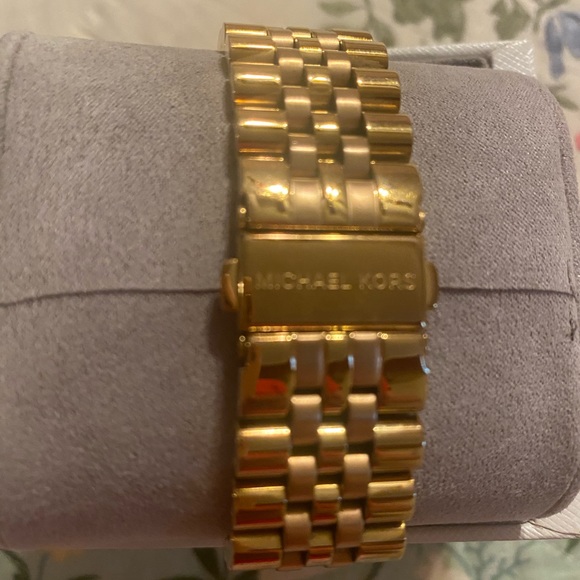 Michel Kora Lexington watch 45mm brand new worn once - Picture 2 of 4